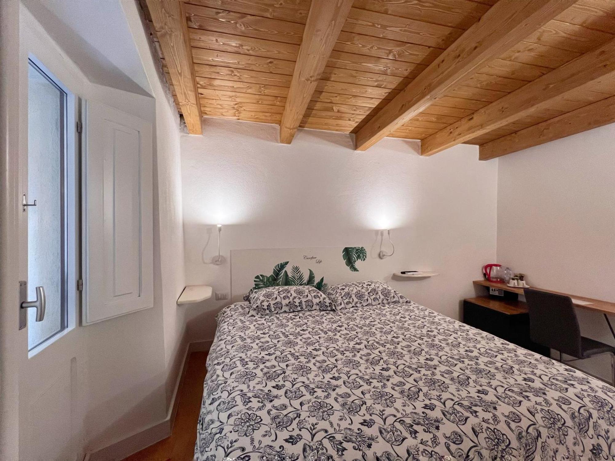 Al Duomo Di Cagliari Hotel Buitenkant foto